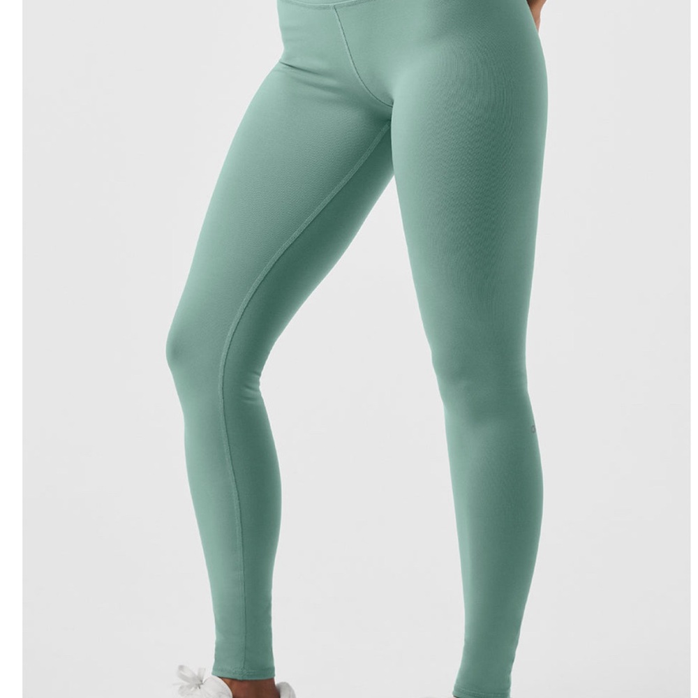 Alo Leggings